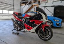 Esta preparación"7/11", sobre una Suzuki GSX-R750 noventera, subirá las pulsaciones de los amantes de las Old School