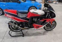 Esta preparación"7/11", sobre una Suzuki GSX-R750 noventera, subirá las pulsaciones de los amantes de las Old School