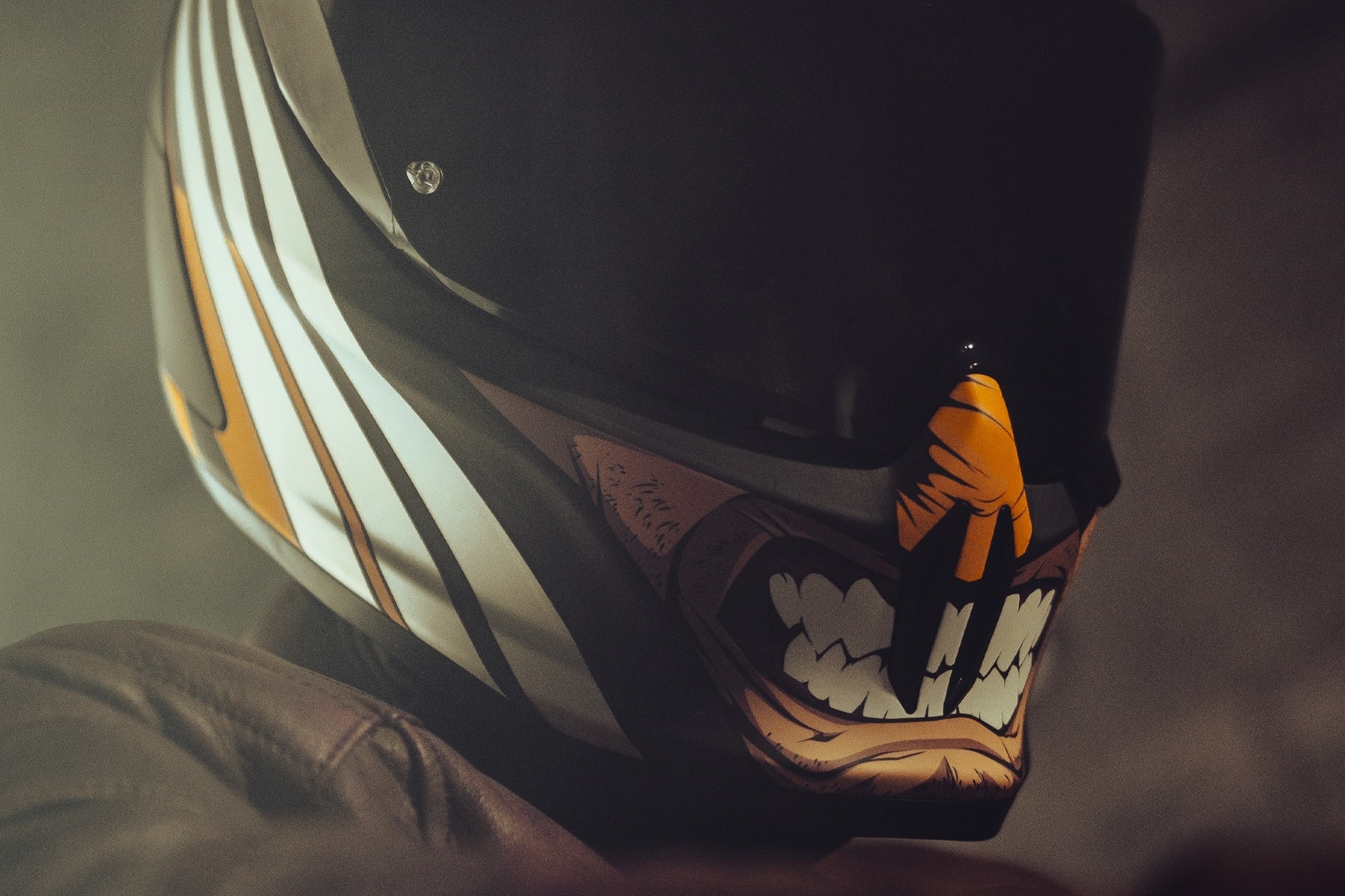 Ruroc presenta su nueva colección de cascos Eox inspirados en el universo Marvel