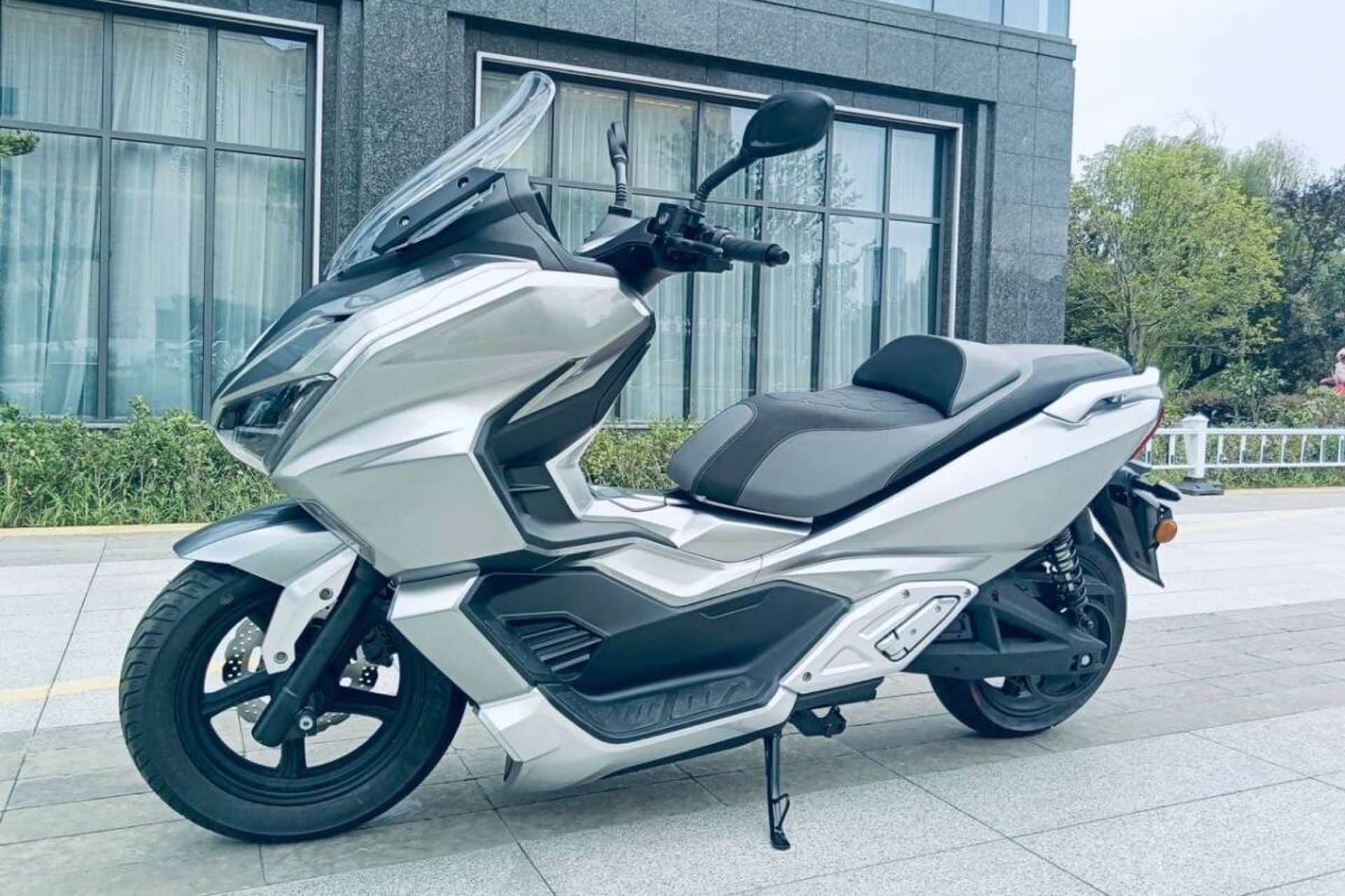 Nebula Aurora Model G 2024
