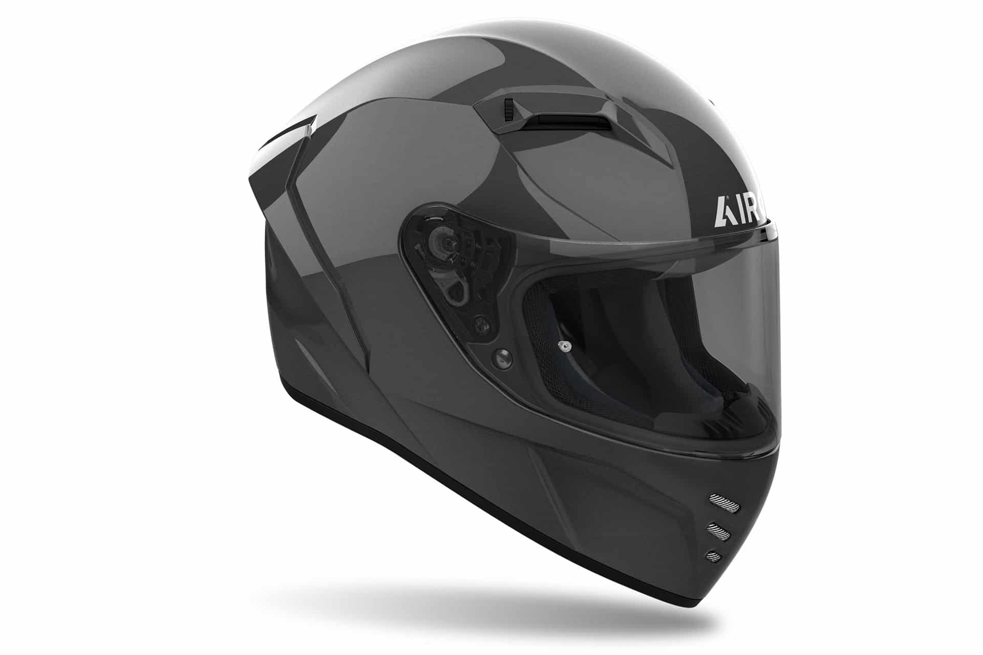 Airoh Connor y Twist 3: Equilibrio perfecto dentro y fuera de la carretera