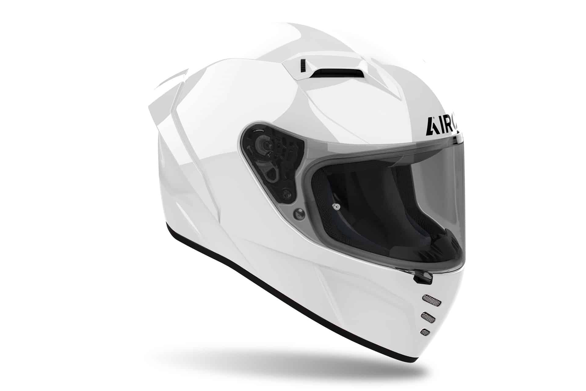 Airoh Connor y Twist 3: Equilibrio perfecto dentro y fuera de la carretera