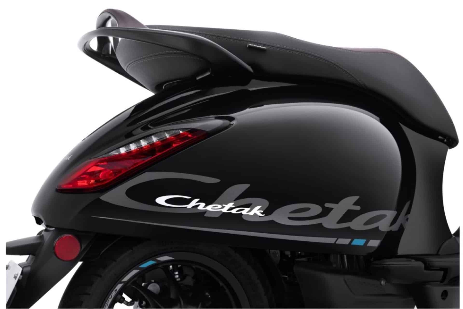 Bajaj Chetak 3201