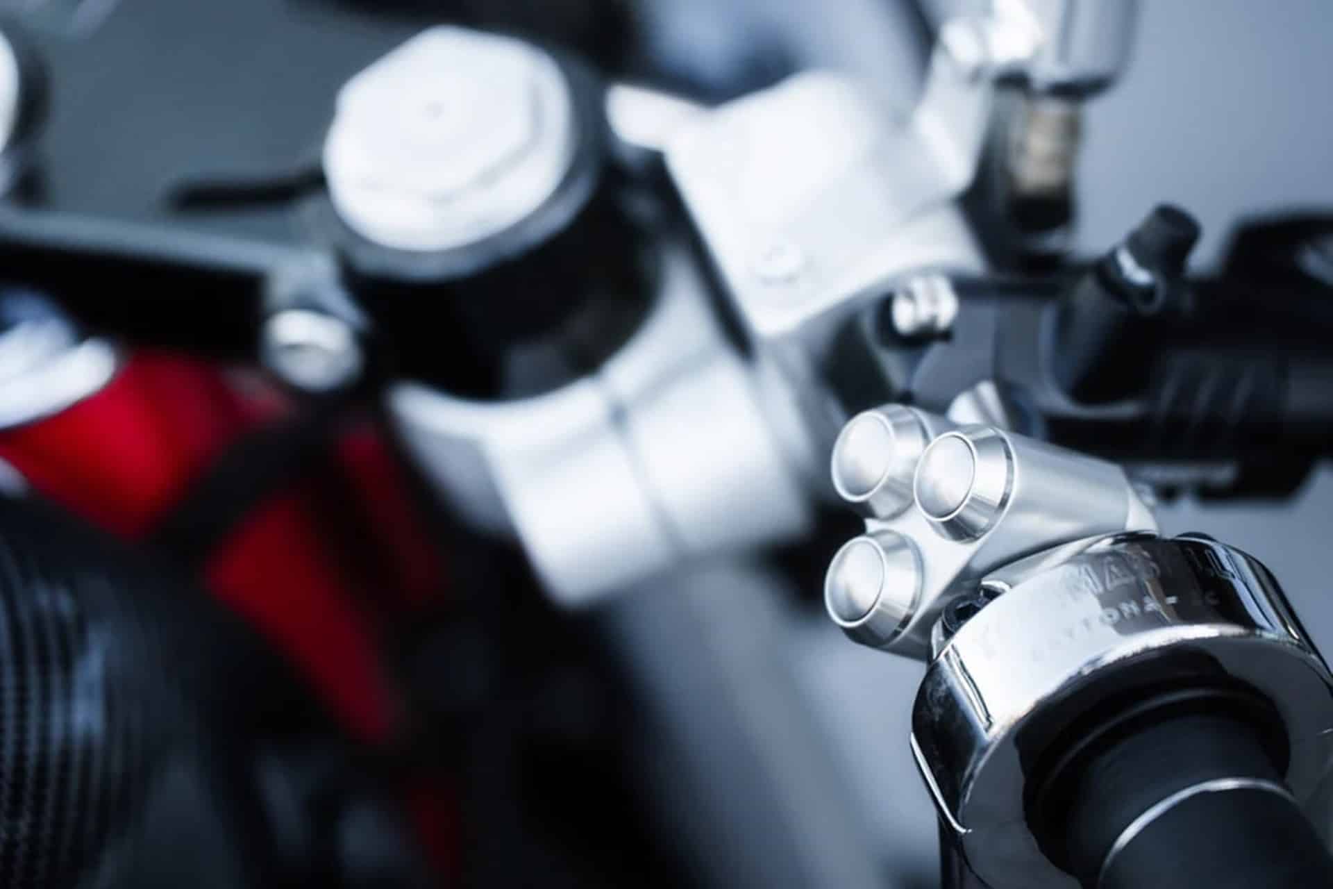 Ducati 900SS de 1984 by Purpose Built Moto: “Café Racer al carbono”