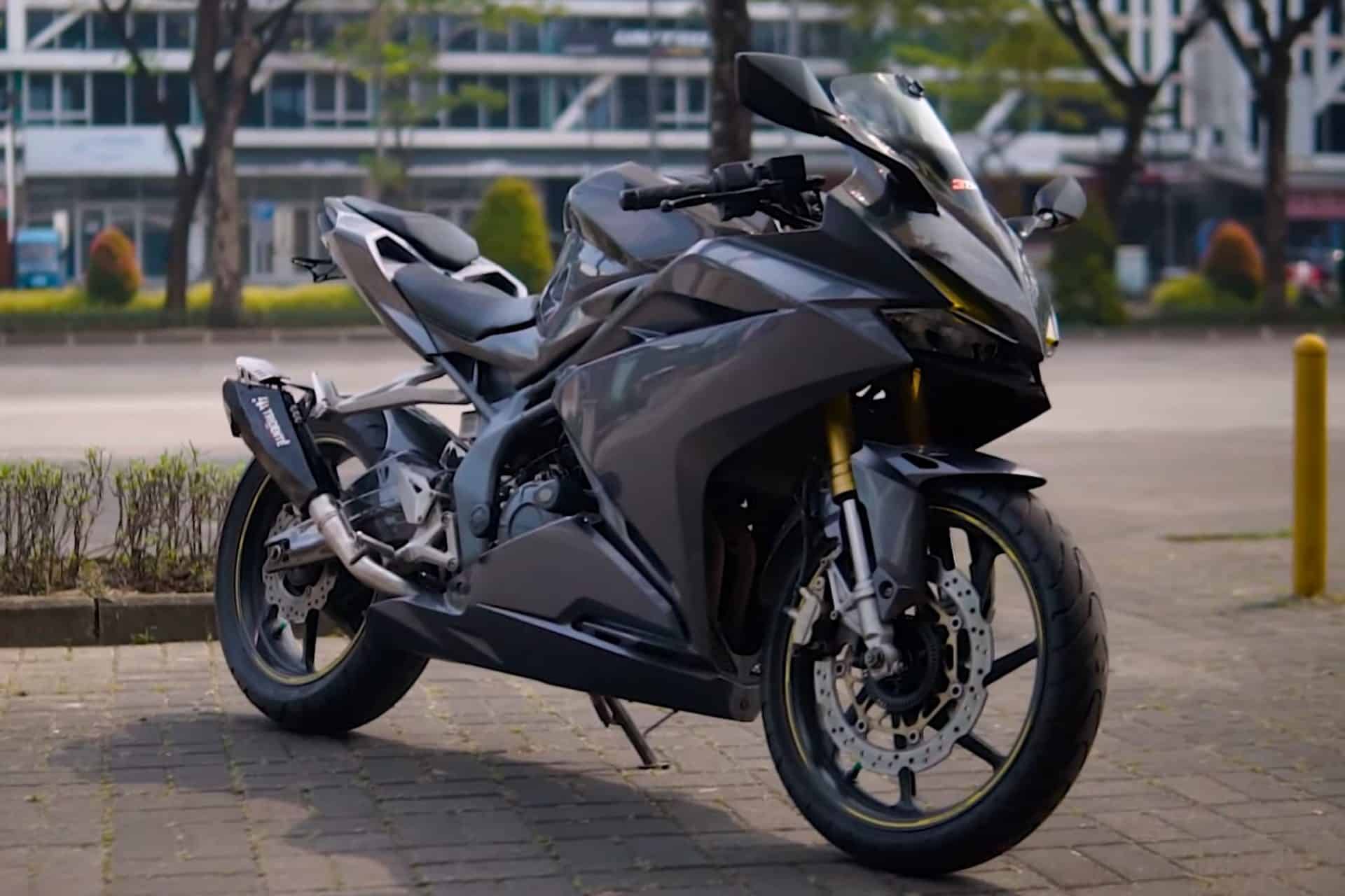 Escape 3 Tech Racing Evolution Tridente Scorpion