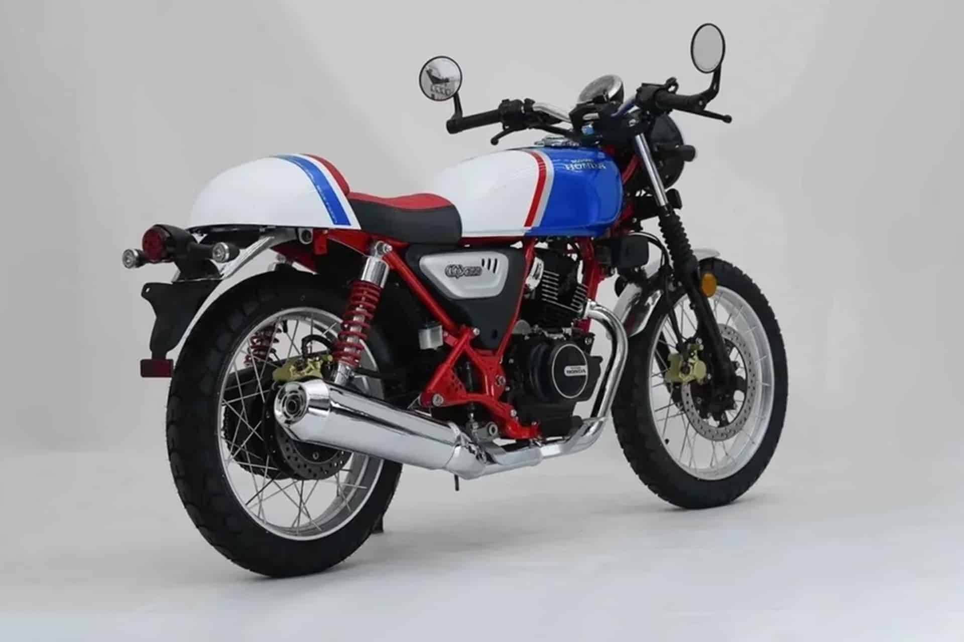 Honda CGX 150 Cafe Racer urbanita cargado de estilo retro