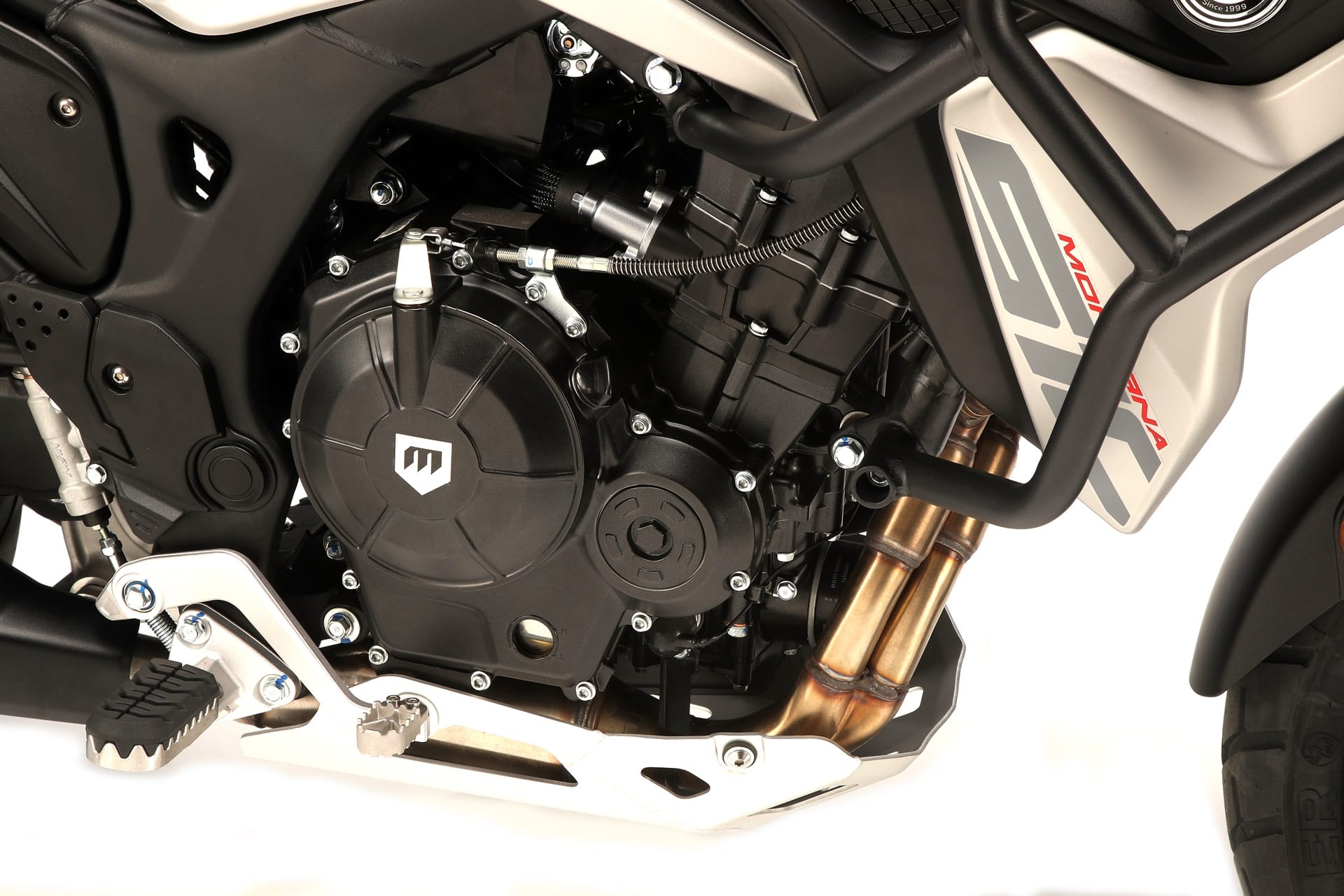 : Macbor renueva su buque insignia: La Montana XR5 510 ha llegado