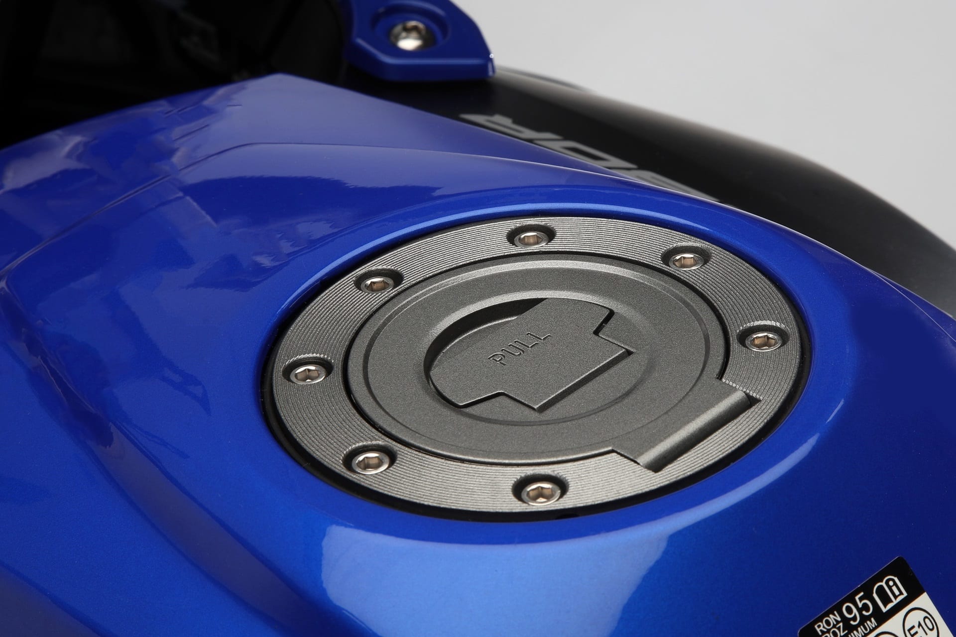 : Macbor renueva su buque insignia: La Montana XR5 510 ha llegado