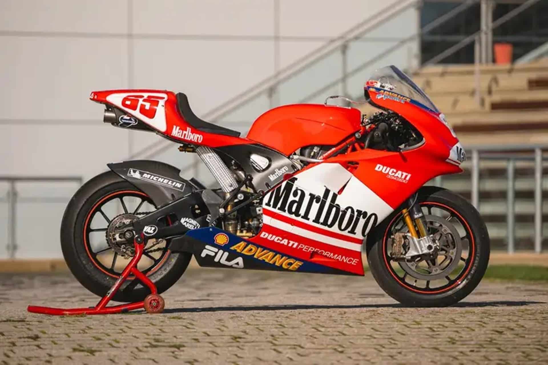 Desmosedici GP3 y GP7: Dos pedacitos de la historia de Ducati en MotoGP a la venta