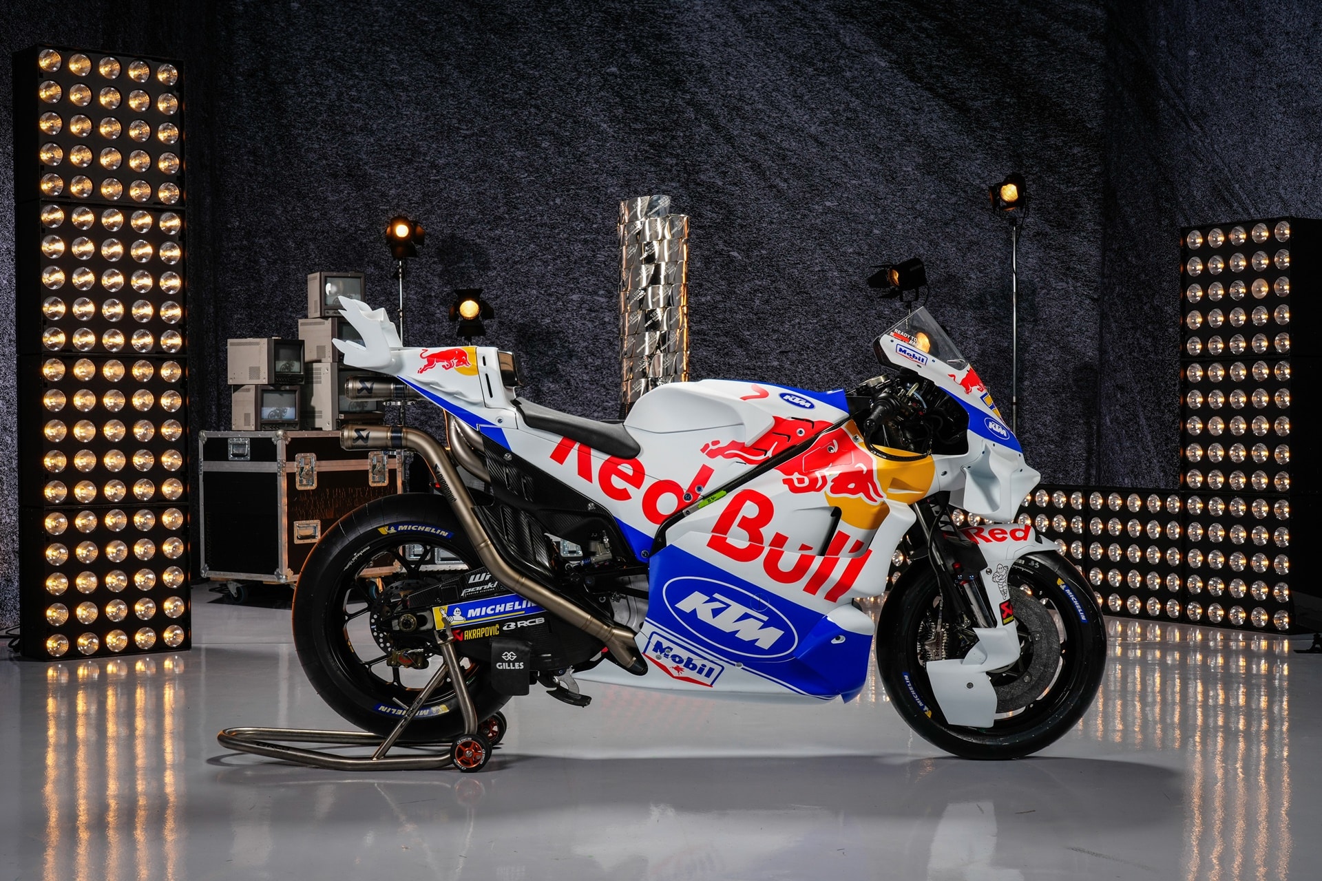 RED BULL KTM FACTORY RACING