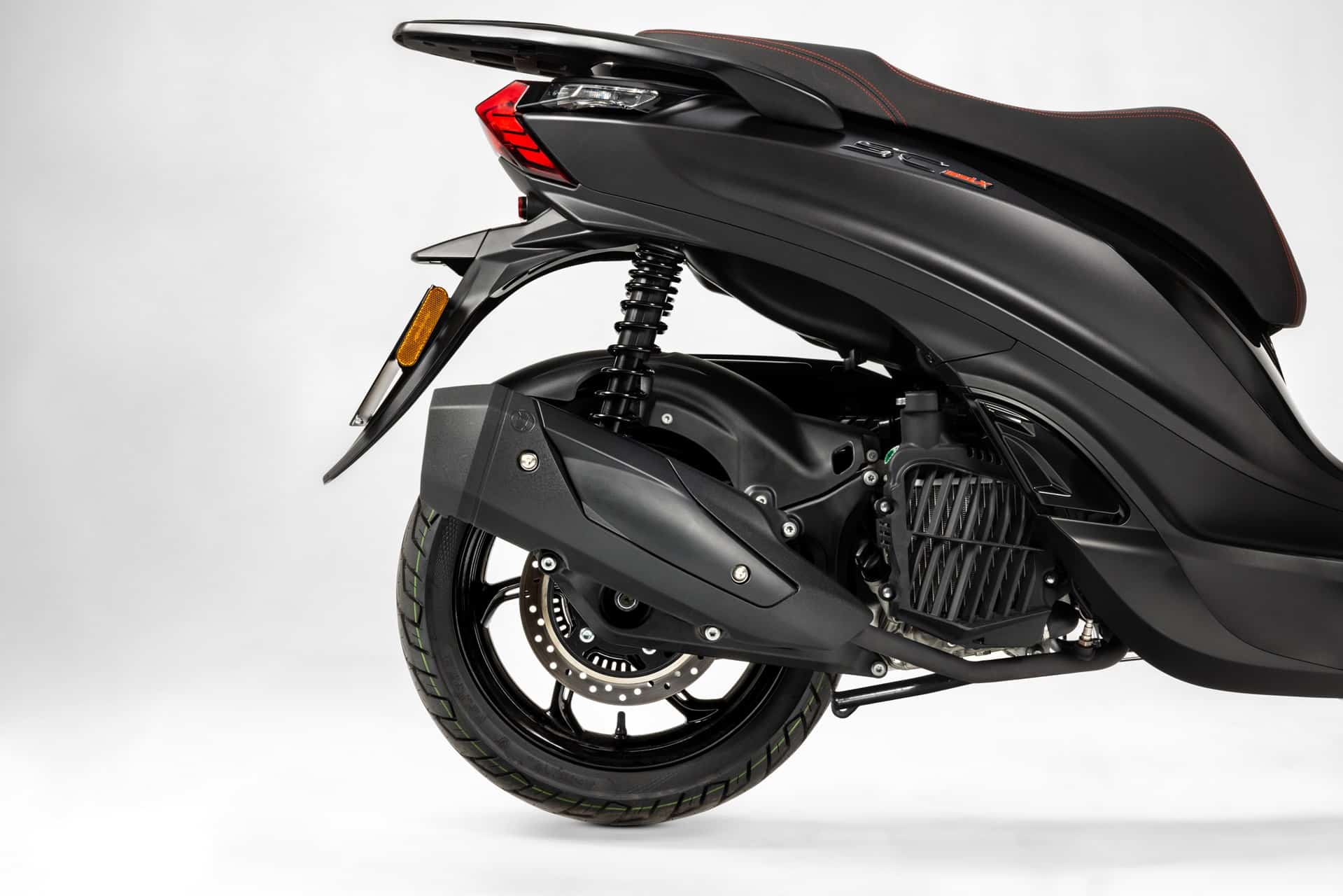 SC124LX, el nuevo scooter de rueda alta de Morbidelli