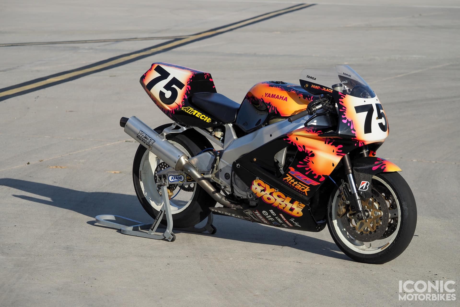 Motos de ensueño a la venta: Yamaha YZ750SP de 1993 del Cycle World/Attack Performance Team