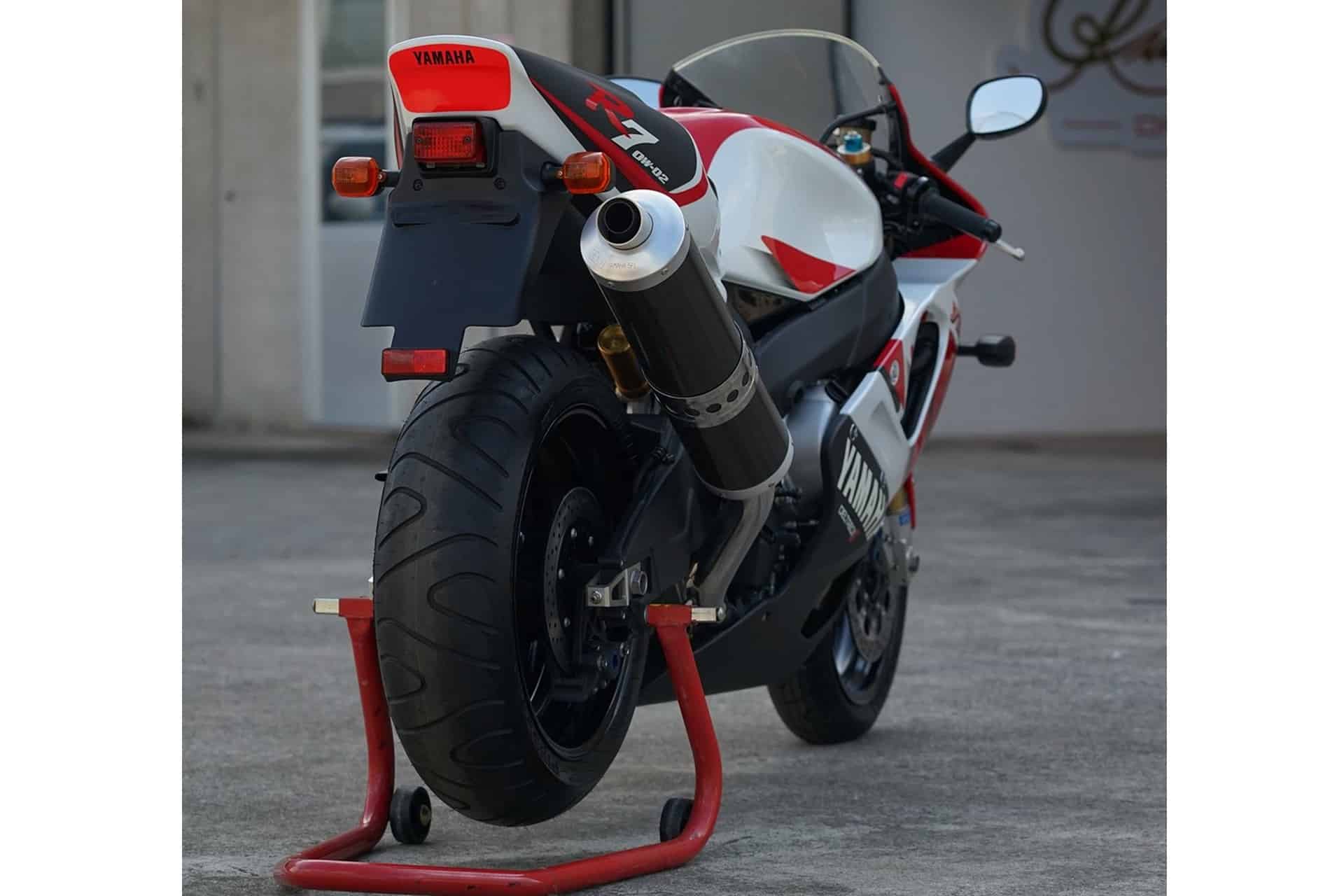 Motos de ensueño a la venta: Yamaha YZF-R7 OW-02 "New Old Stock" (NOS)