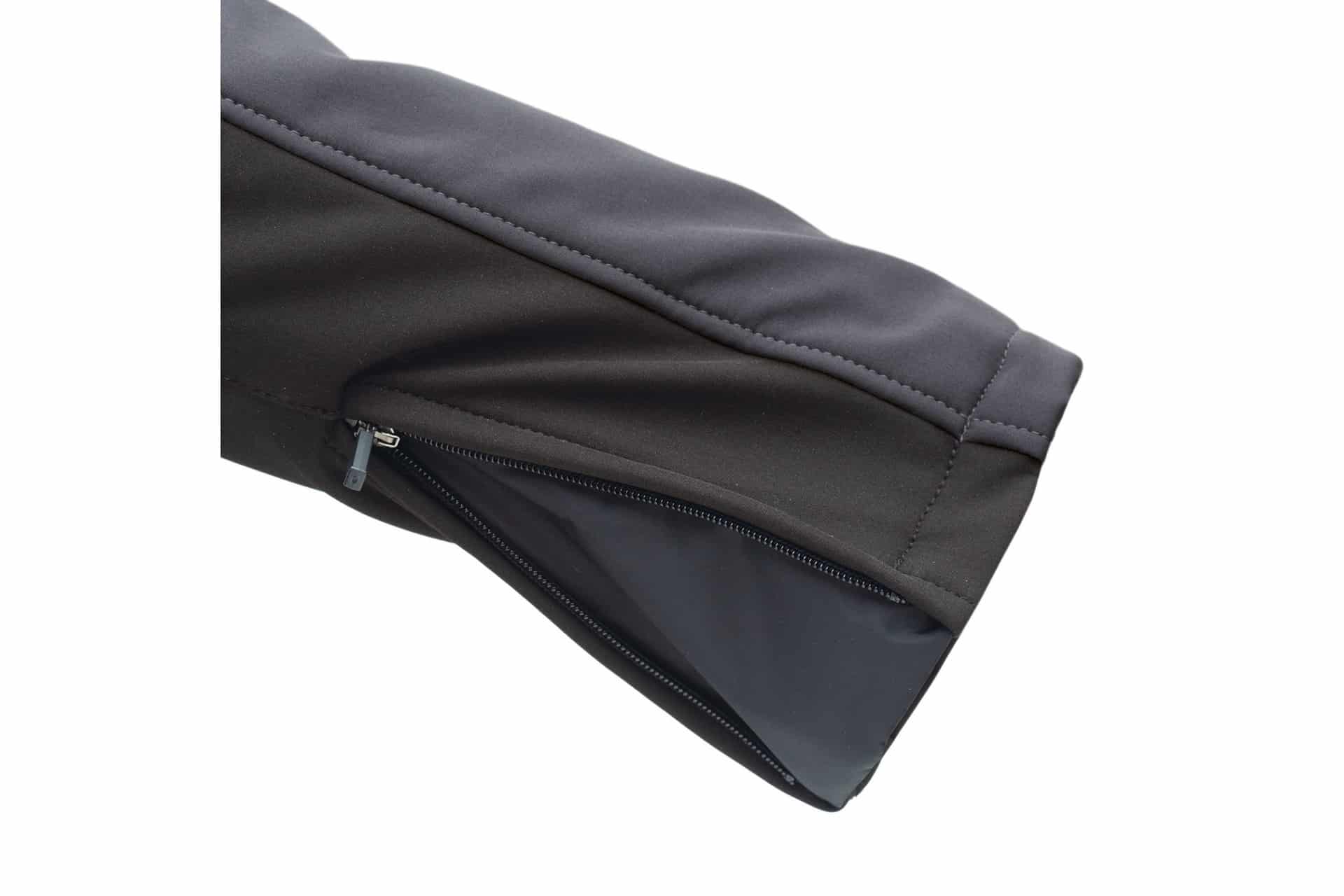 Podium Hydroscud, la nueva chaqueta impermeable de T.ur ideal para la práctica del Offroad