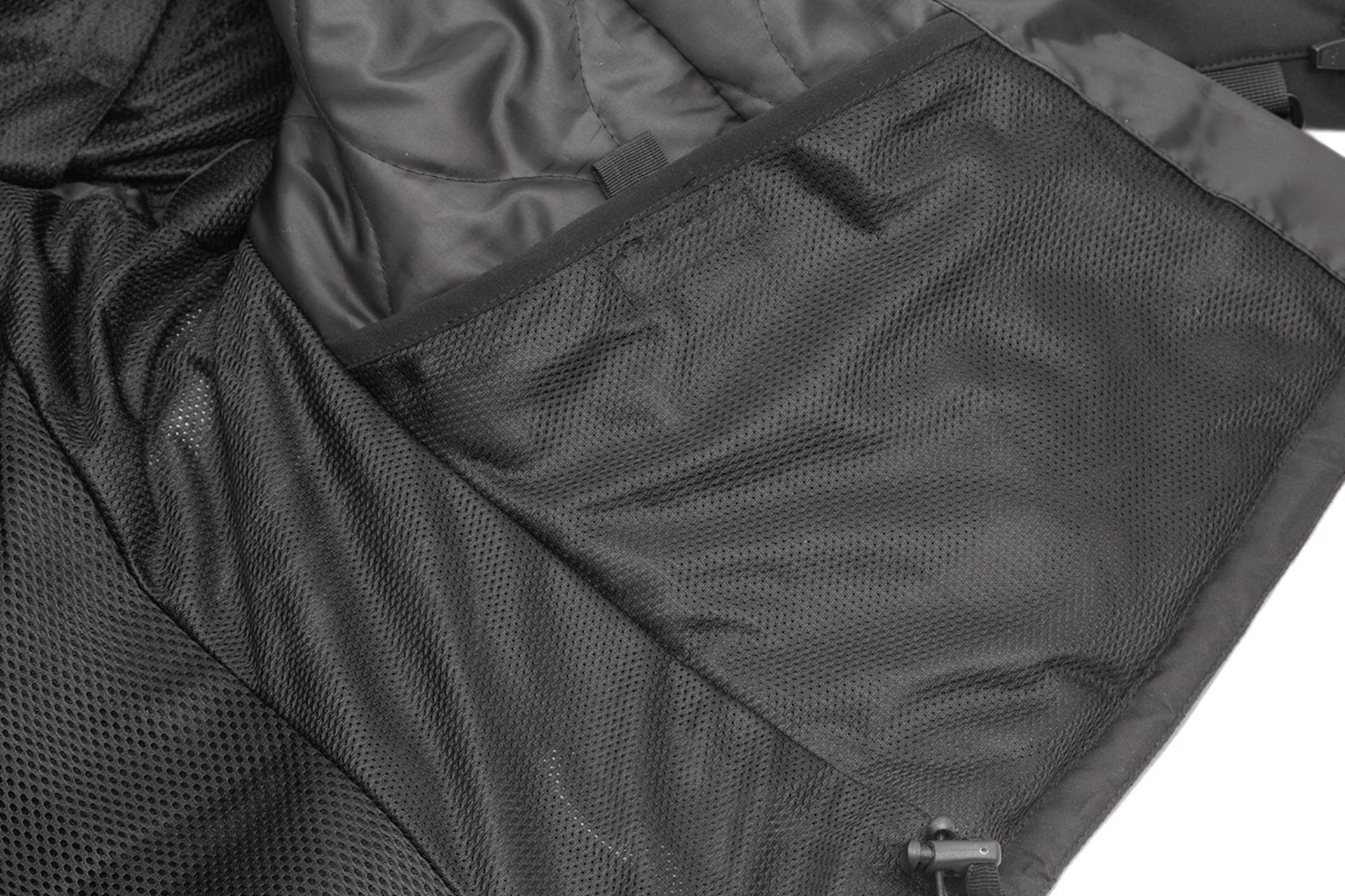 Podium Hydroscud, la nueva chaqueta impermeable de T.ur ideal para la práctica del Offroad