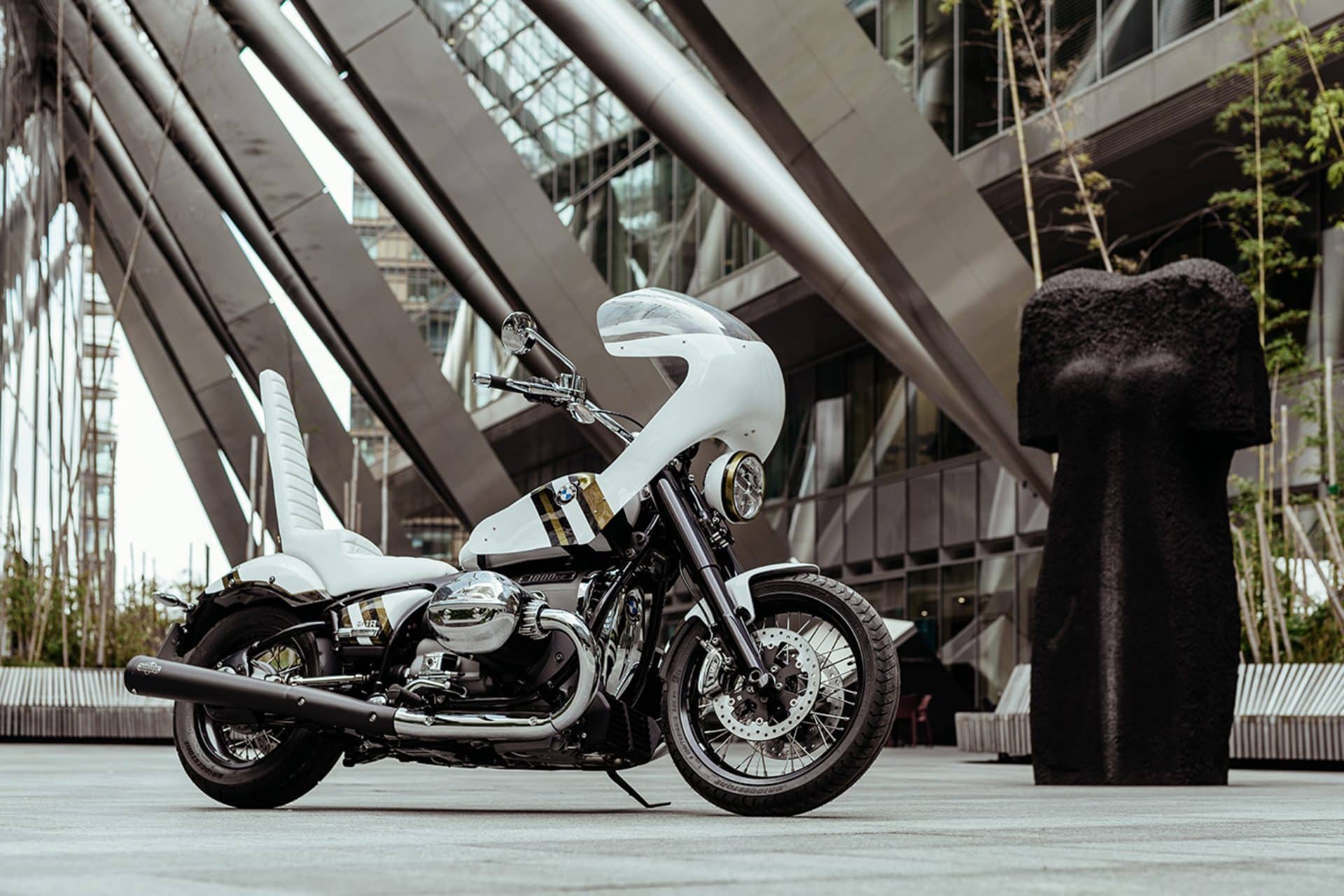 BMW R18 Bosozoku de Untitled Motorcycles