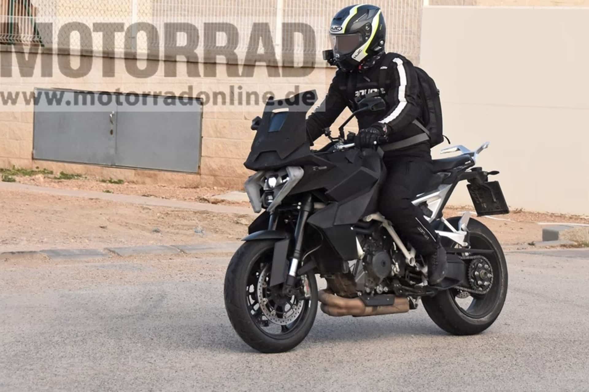 ¡Confirmado! La 1390 Super Duke GT 2025 está en camino