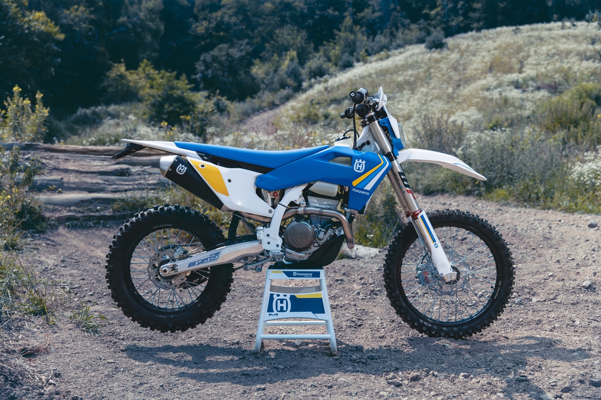 Gama Husqvarna Heritage 2025