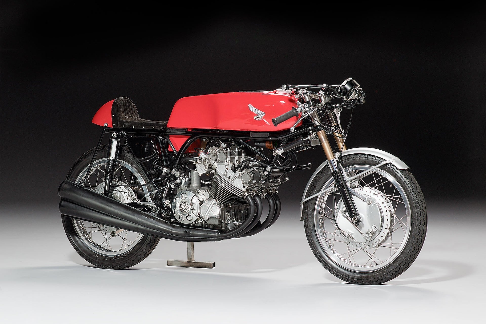 Honda Six - RC164