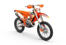 KTM presenta la gama EXC Champions Edition homenajeando a los campeones pasados ​​y presentes de la marca
