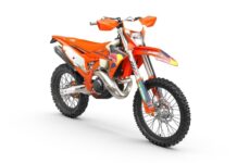 KTM presenta la gama EXC Champions Edition homenajeando a los campeones pasados ​​y presentes de la marca