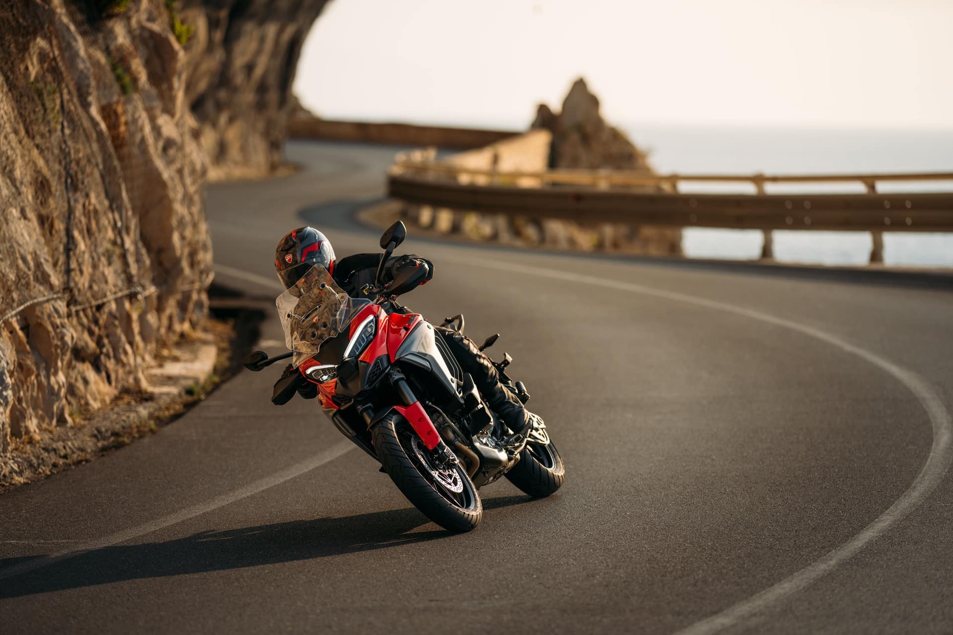 Ducati Multistrada V4 2025