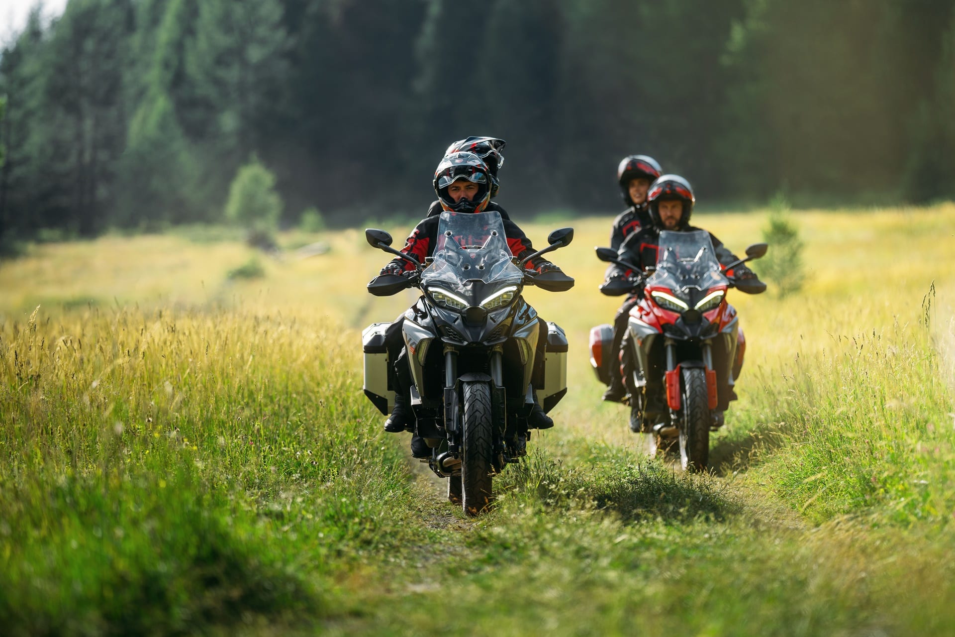 Ducati Multistrada V4 2025