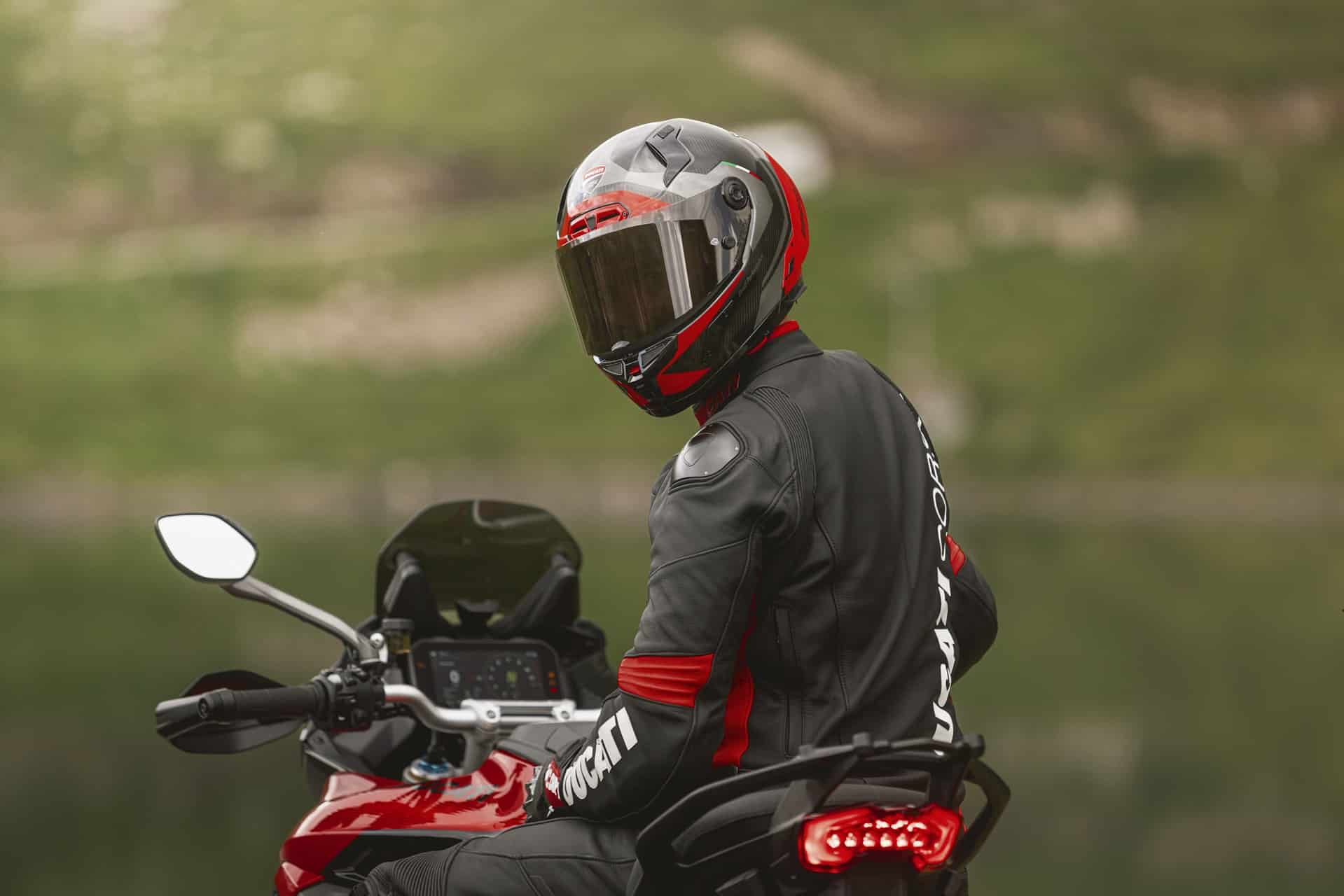 Ducati Multistrada V4 2025