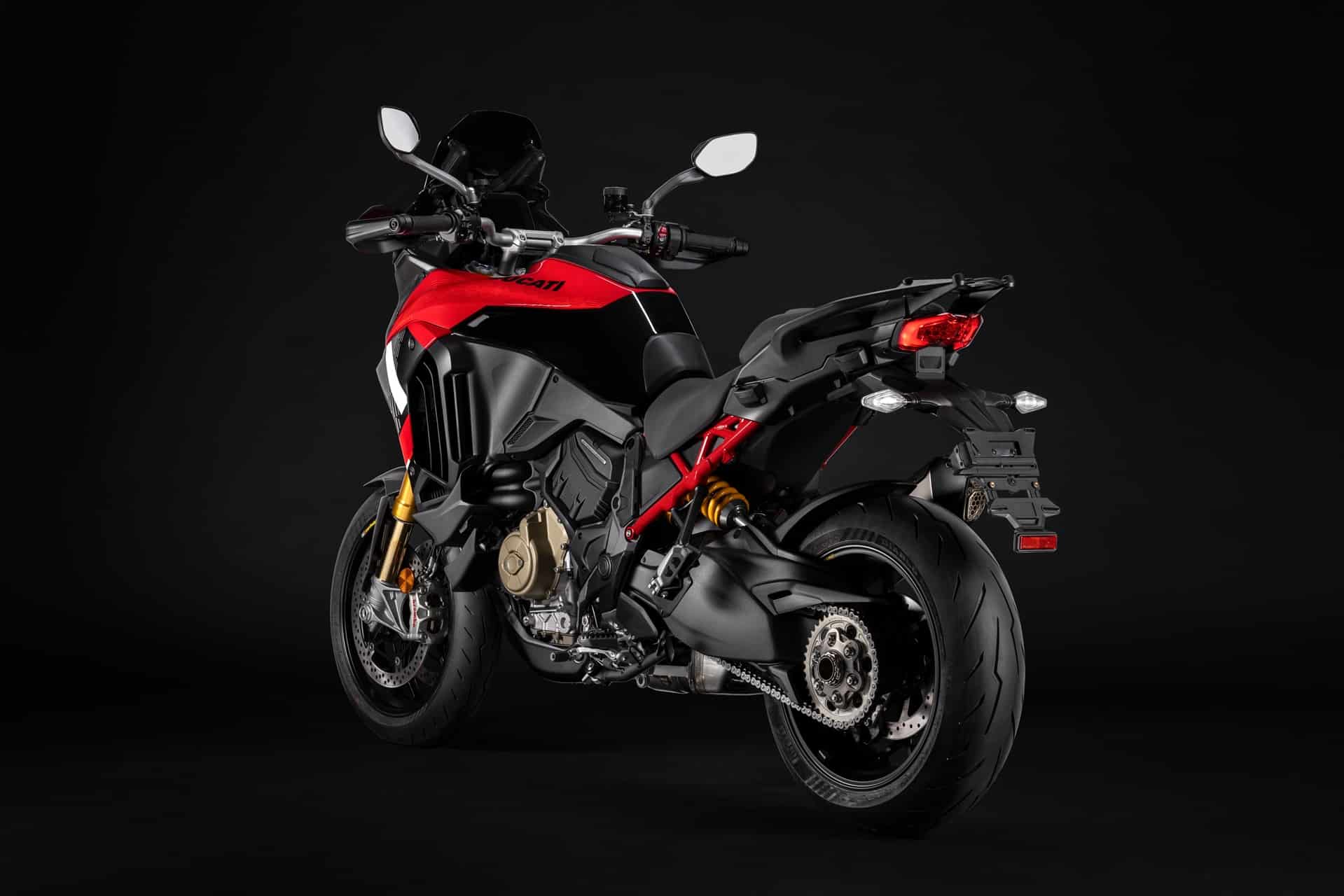 Ducati Multistrada V4 2025