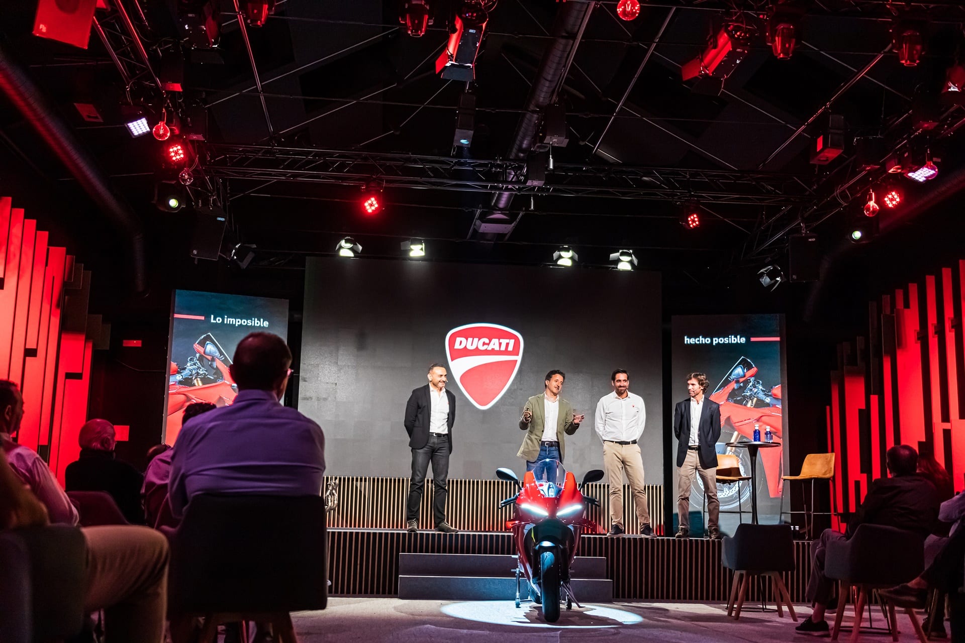Ducati Panigale V4 S 2025