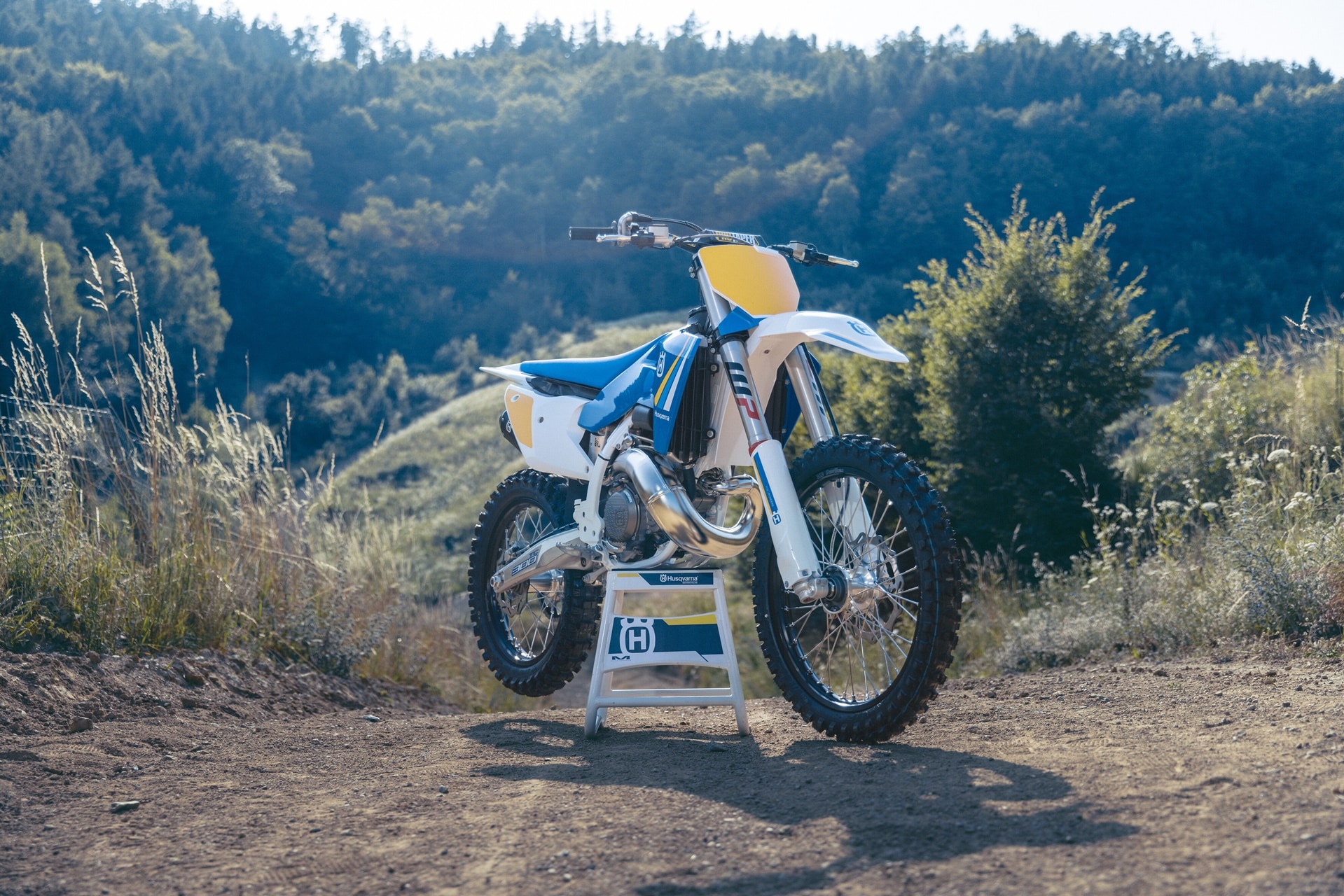 Gama Husqvarna Heritage 2025