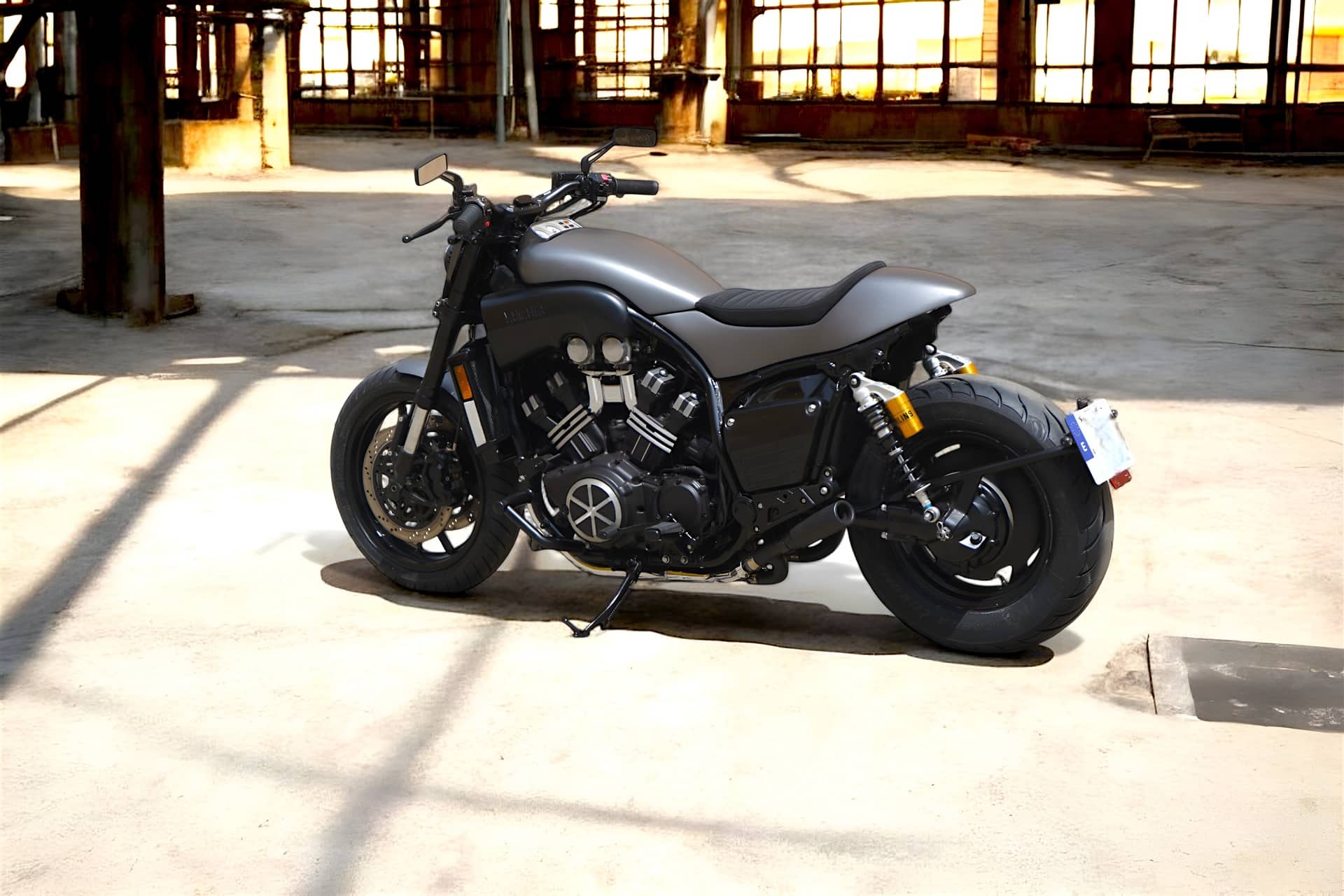 Yamaha VMax Neoracer: La "Macho-Bike" total vestida con el ingenio de LDK