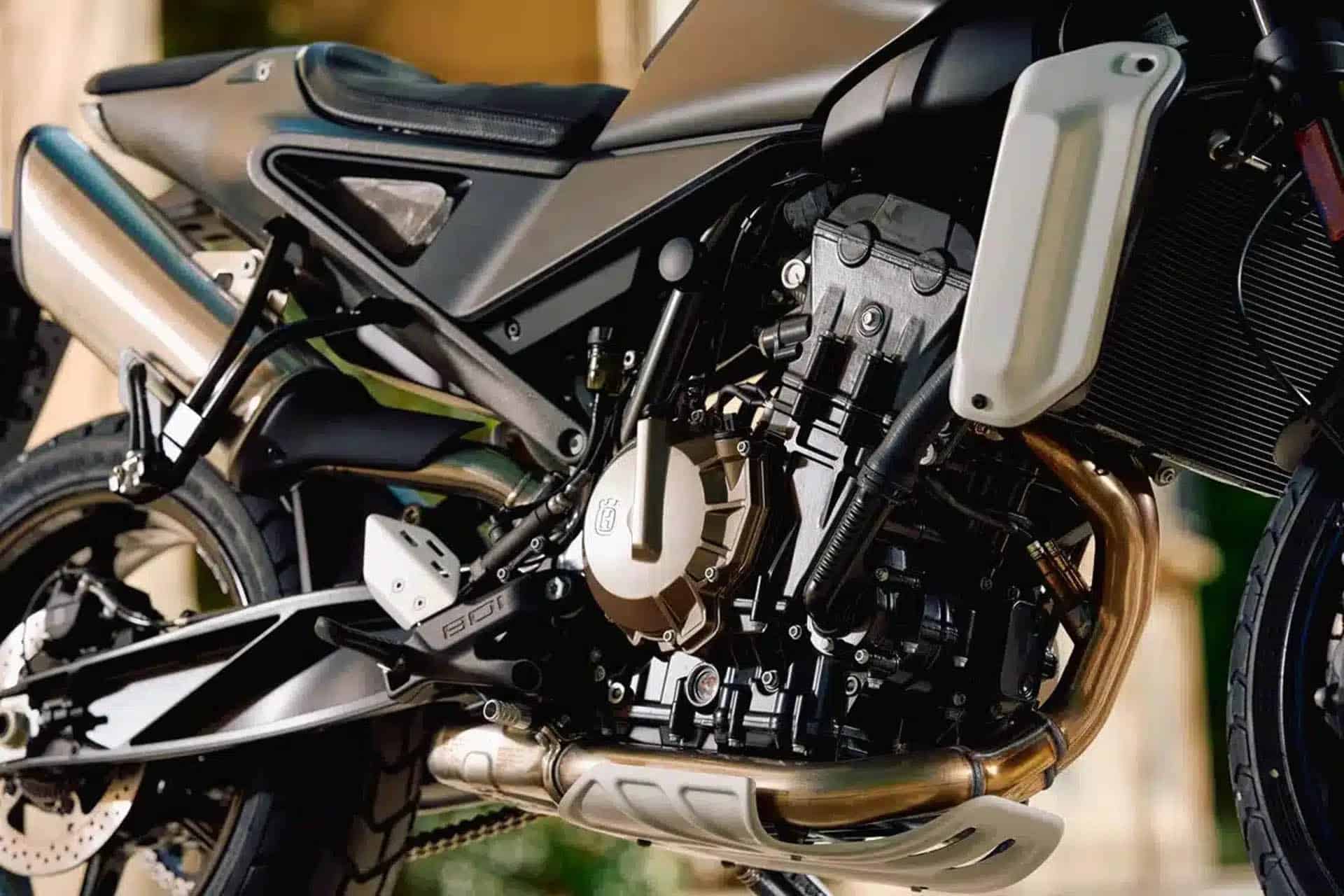 El motor será el LC8c que vemos en otros modelos de la gama