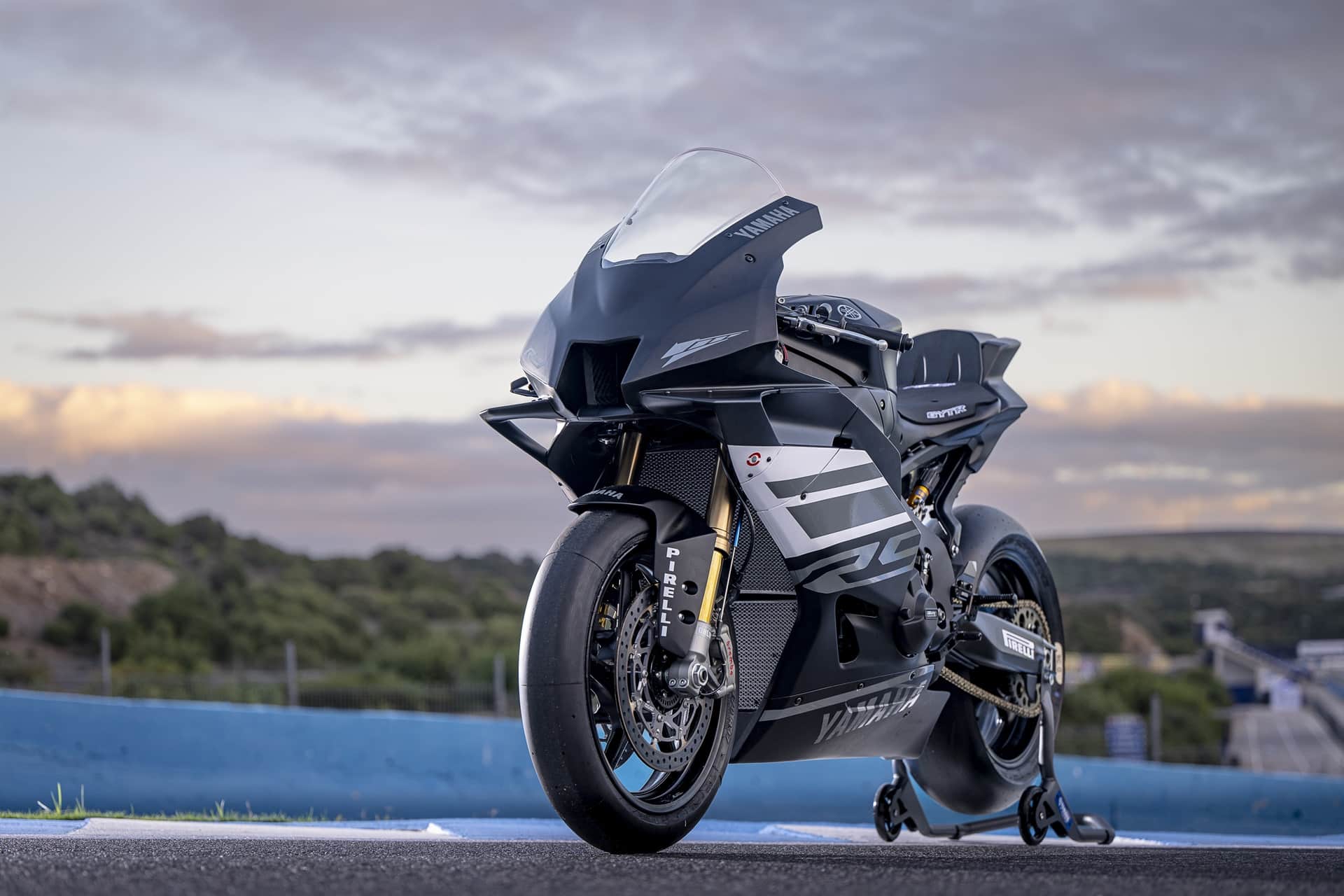 Yamaha R9 WorldSSP 2025