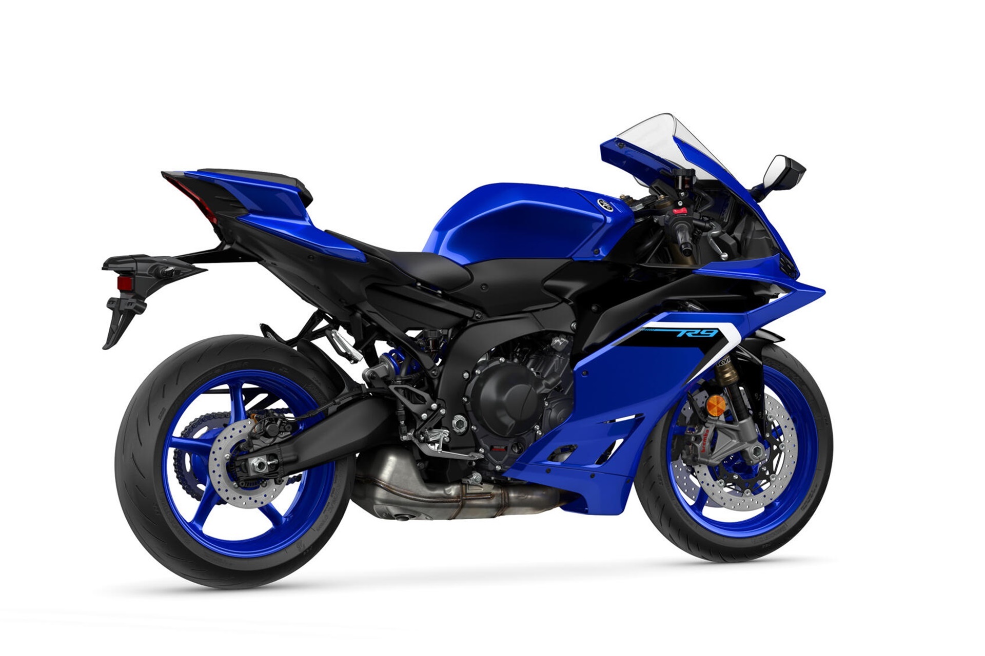 La Yamaha R9 ya es toda una realidad: La marca oficializa el lanzamiento de su nuevo modelo deportivo