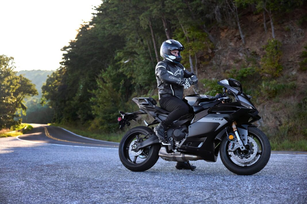 La Yamaha R9 ya es toda una realidad: La marca oficializa el ...