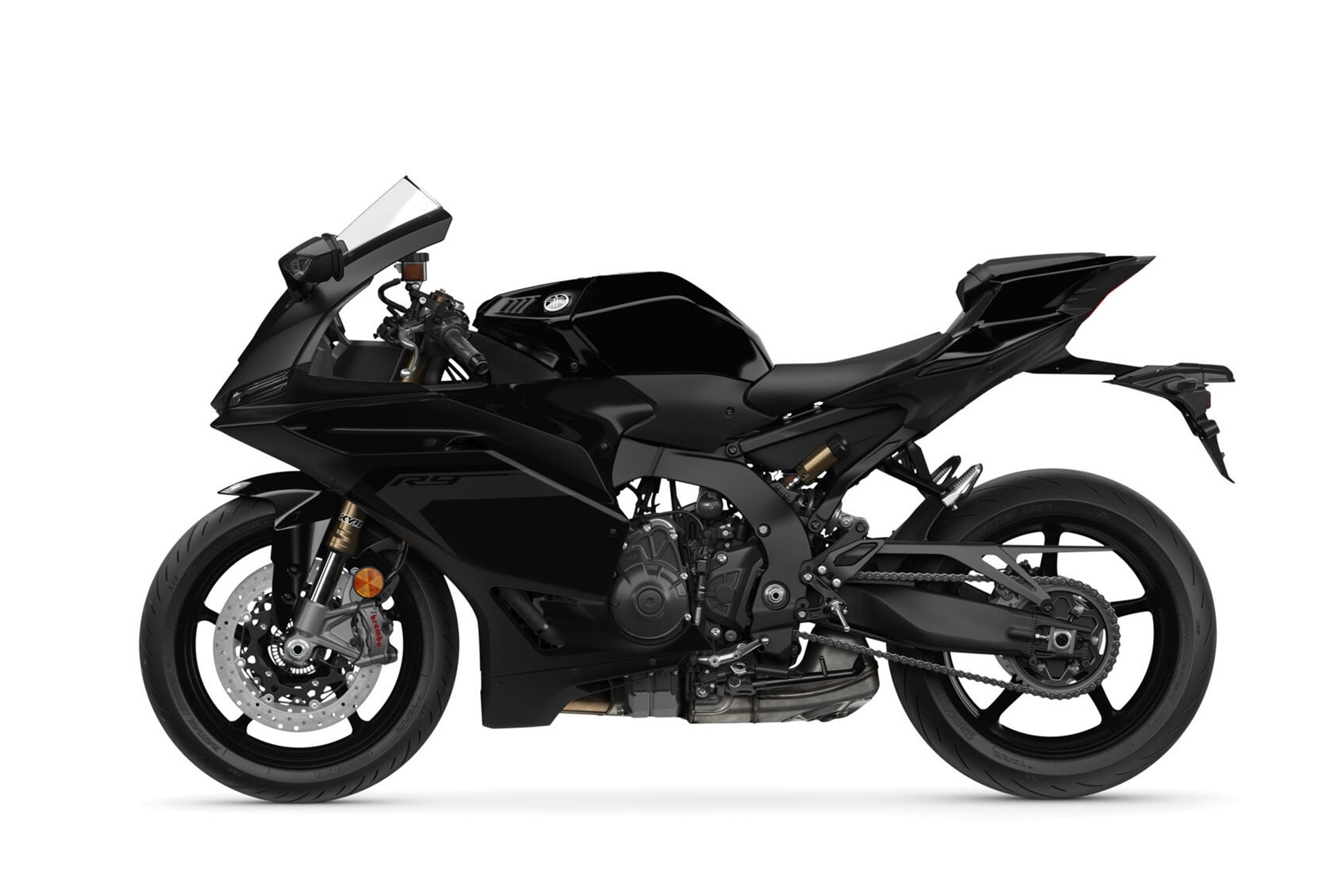 La Yamaha R9 ya es toda una realidad: La marca oficializa el lanzamiento de su nuevo modelo deportivo