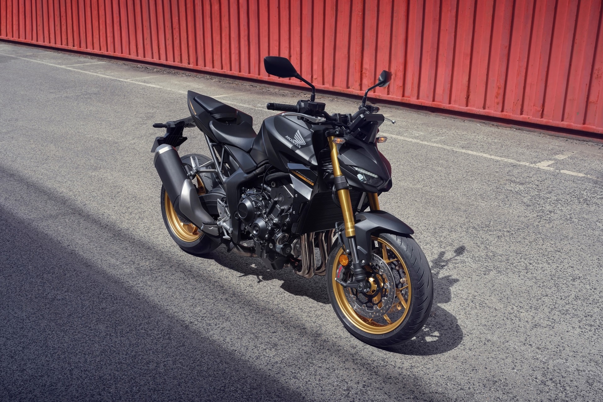 Honda lanza finalmente su nueva CB1000 Hornet 2025, acompañada de una excitante versión SP