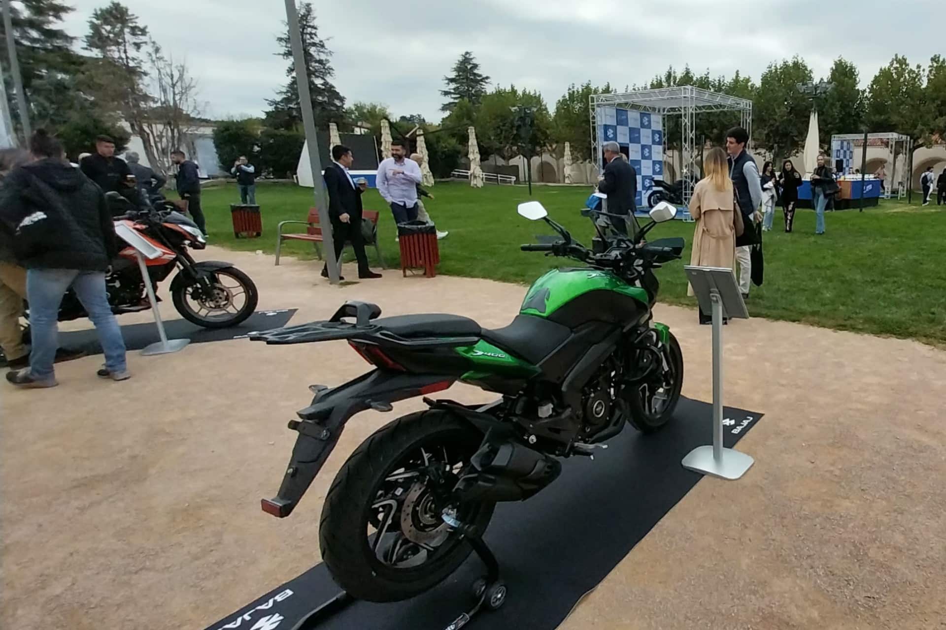 Bajaj Auto presentación en España