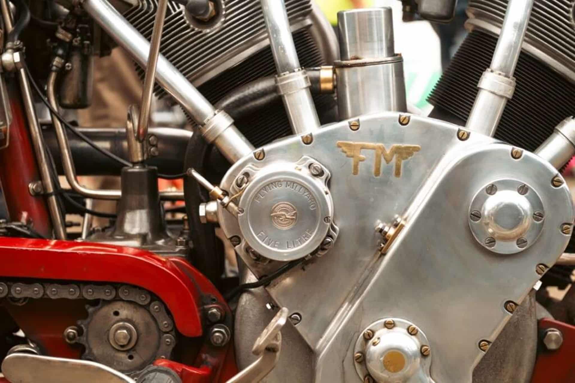 Allen Millyard nos deleita con su “The Flying Millyard”, una increíble preparación V-twin de 5.000 cc