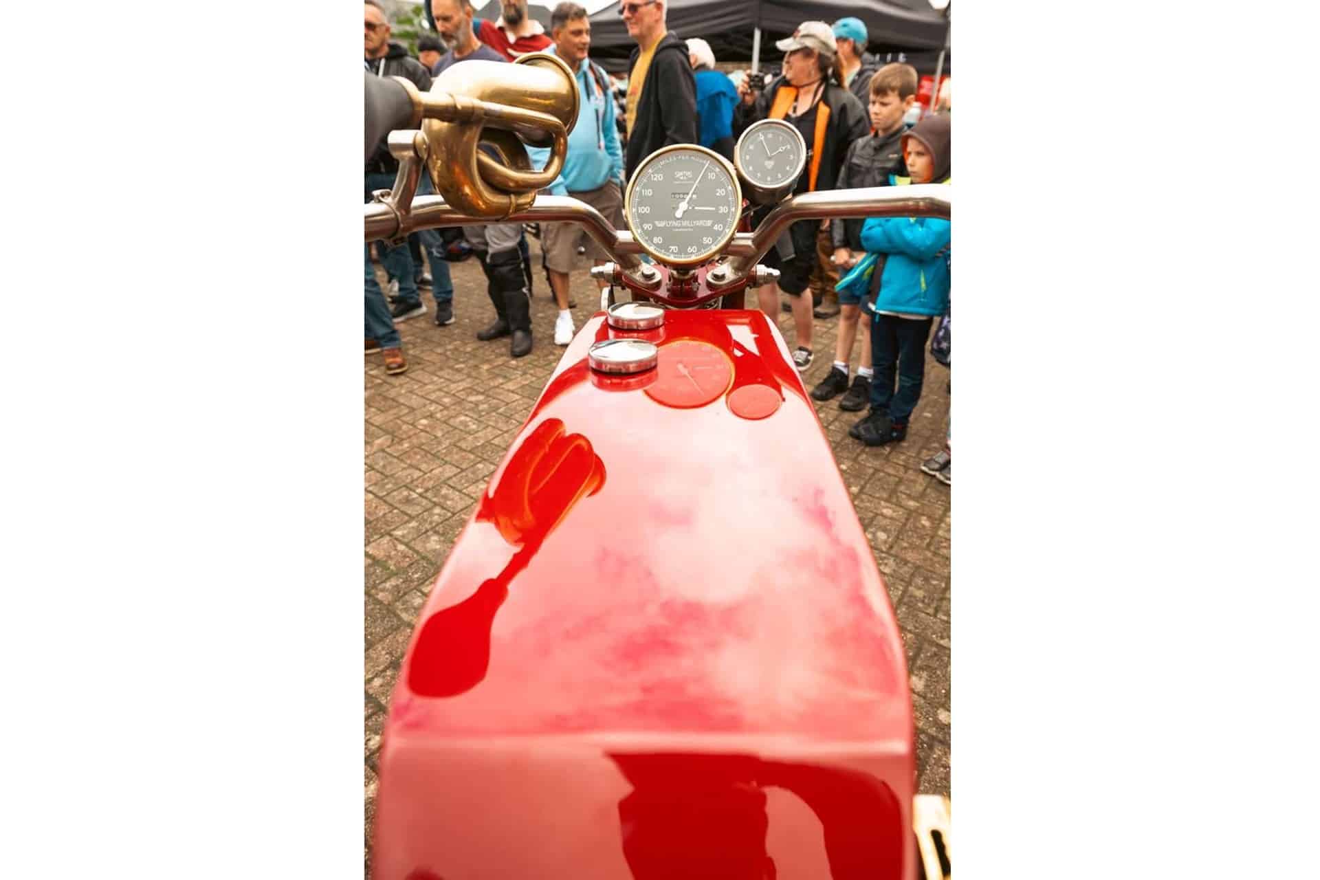 Allen Millyard nos deleita con su “The Flying Millyard”, una increíble preparación V-twin de 5.000 cc
