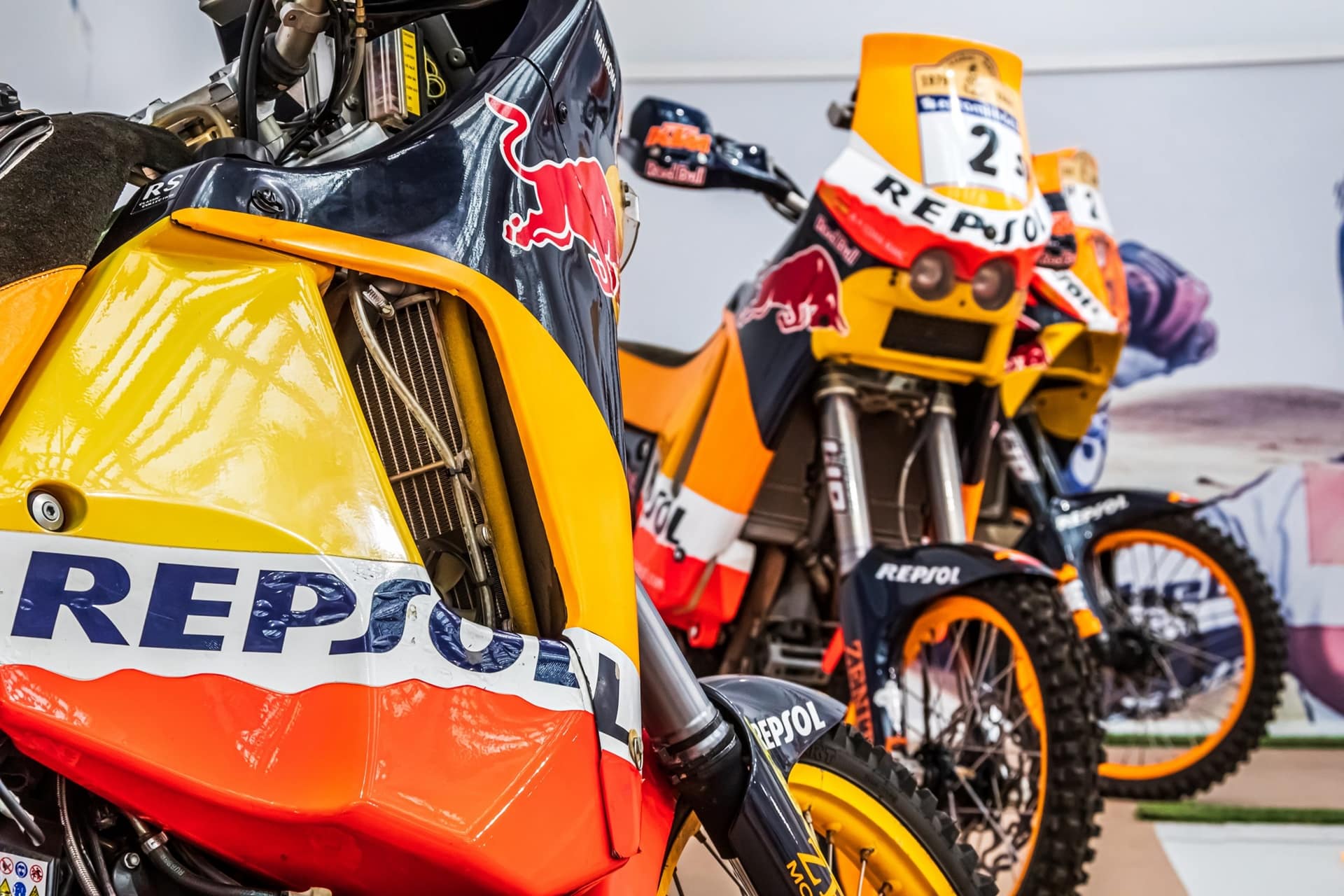 El museo "Motos Made in Spain" acoge una exposición temática de Repsol dentro del mundo de la competición