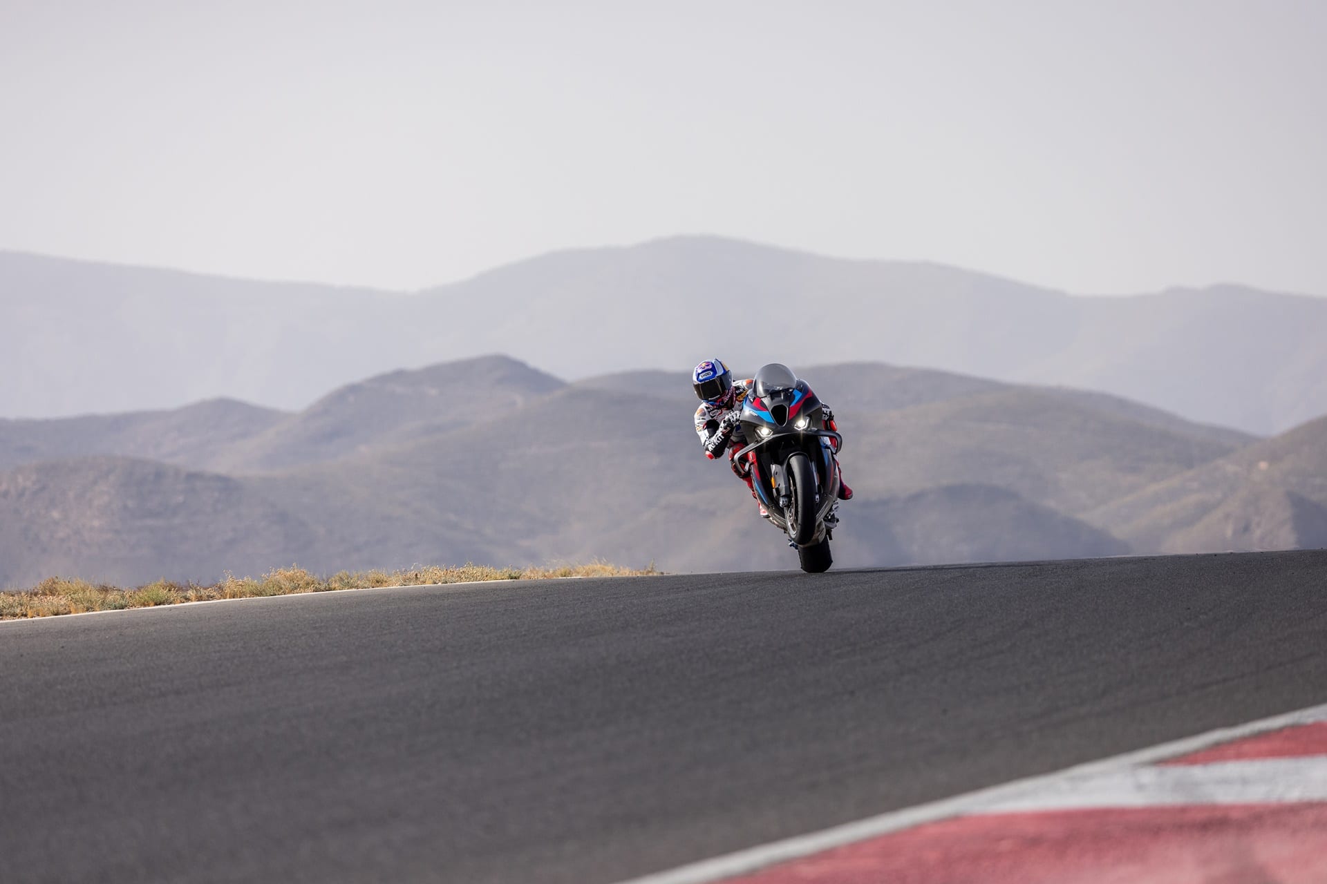 BMW M 1000 RR 2025