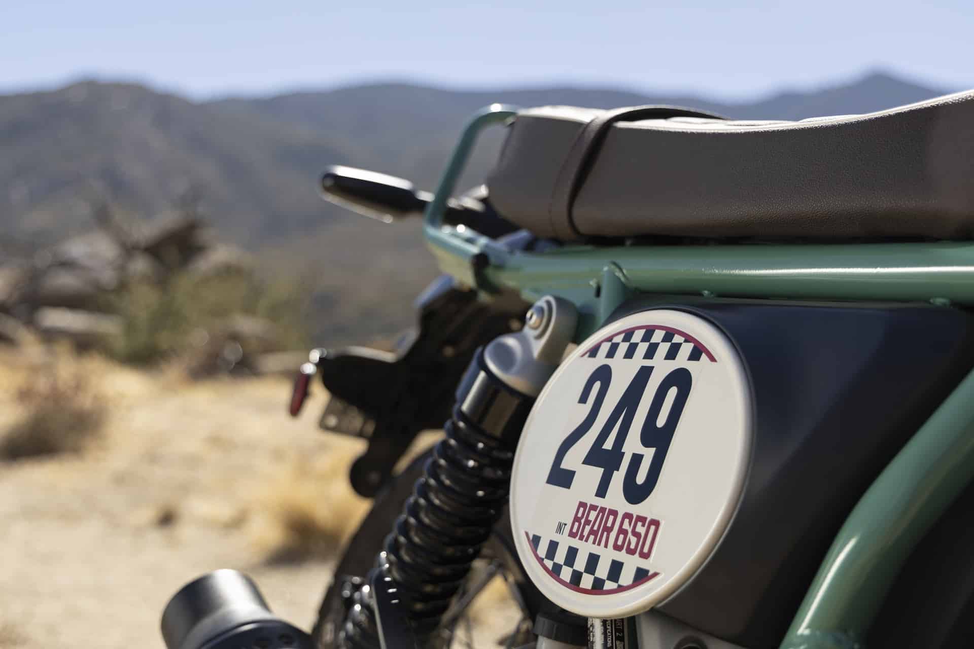 Royal Enfield Bear 650 2025