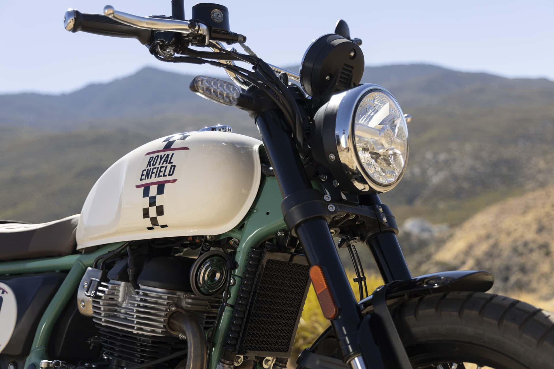 Royal Enfield Bear 650 2025