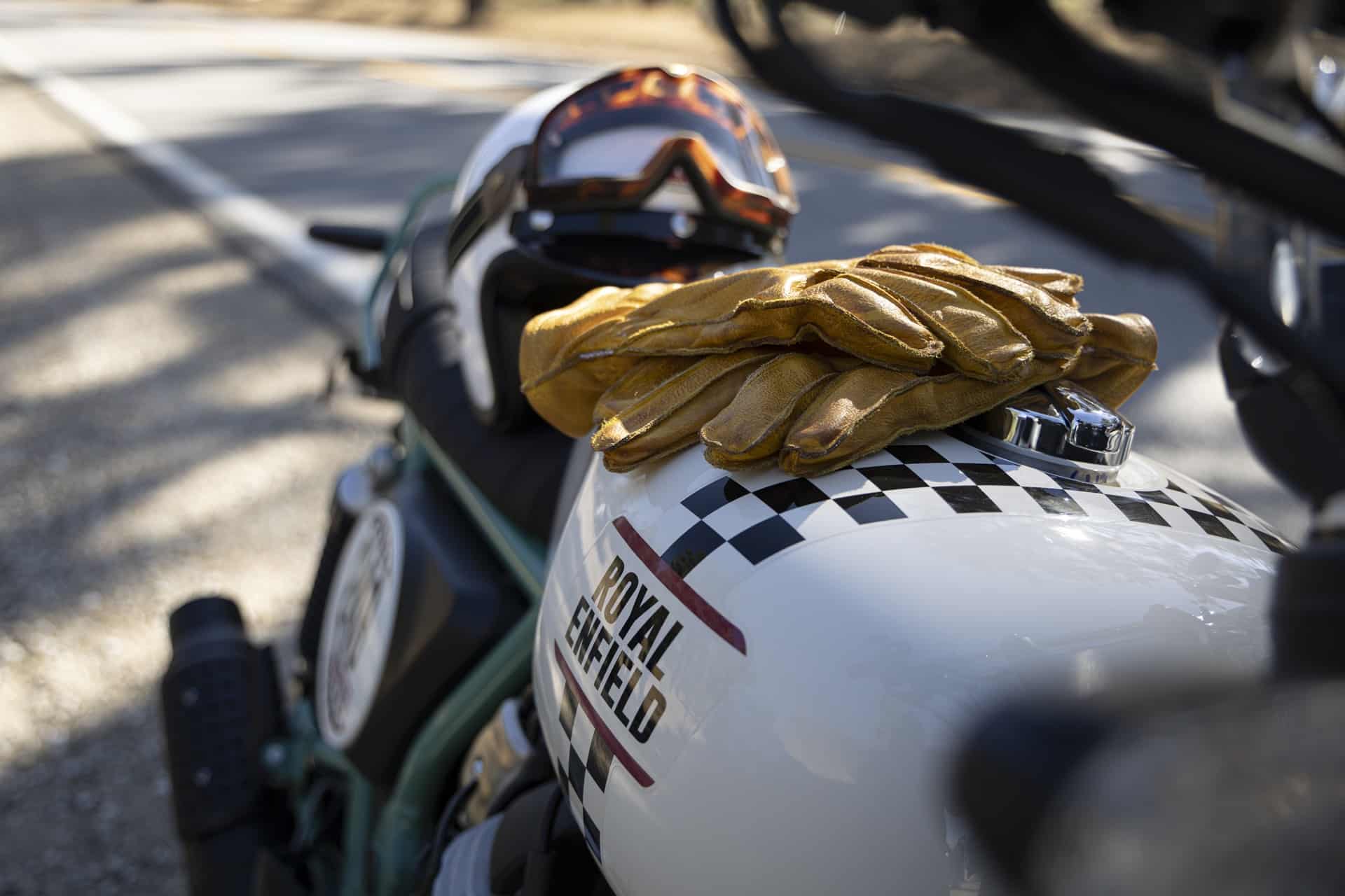 Royal Enfield Bear 650 2025