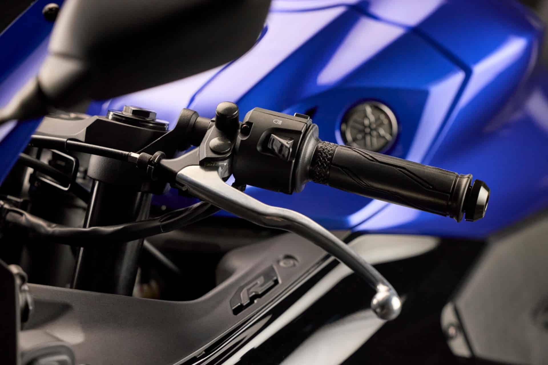 Yamaha R3 2025