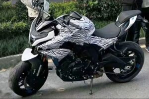 Nuevos detalles sobre la futura 675 NK de CFMoto apuntan a su lanzamiento inminente en China
