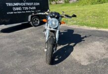 Motos de ensueño a la venta: Ducati Monster 900 Cromo 2001