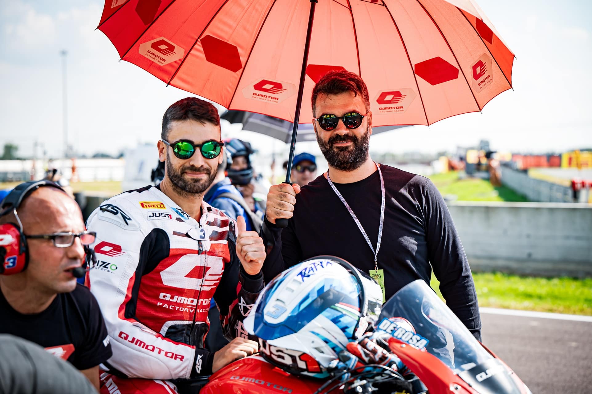 QJMotor exhibe su nueva SRK1000 en EICMA, así como su amplia gama de modelos 2025